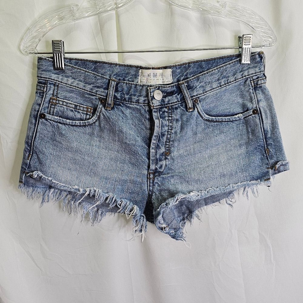 We the Free Raw Hem Shortie Denim Shorts Size 25
